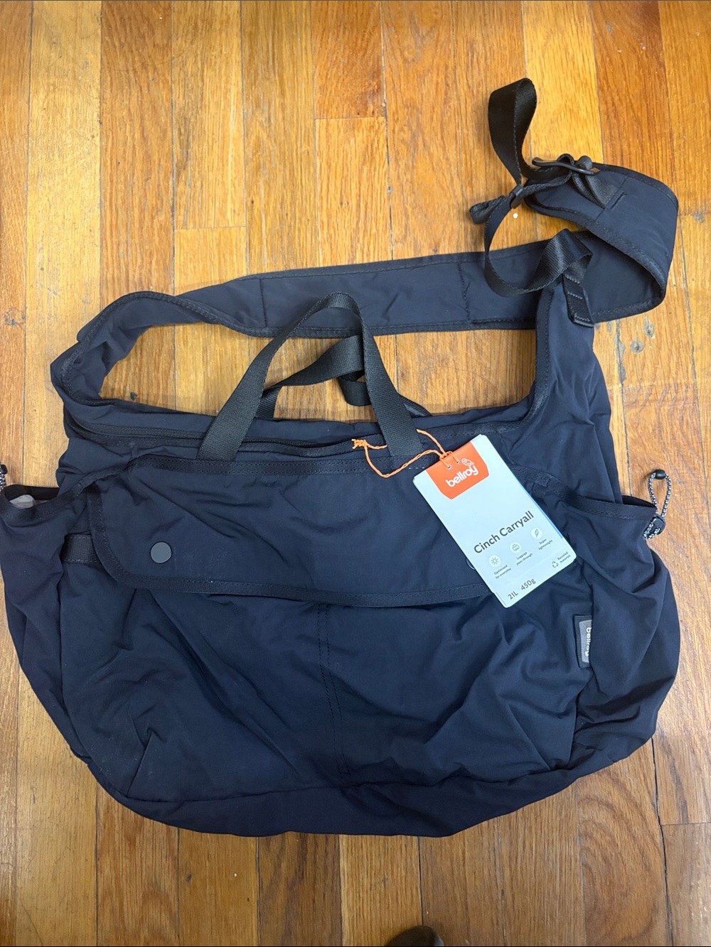 Bellroy Black Cinch Carryall Duffel - Navy-Black Finish
